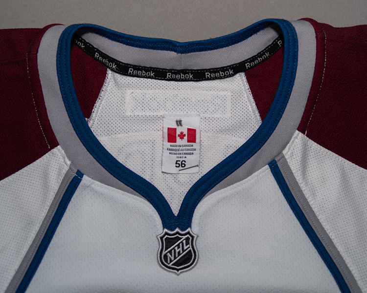 Colorado Avalanche 2013-2014 game worn tagging Colorado Avalanche 2013-2014 game worn tagging