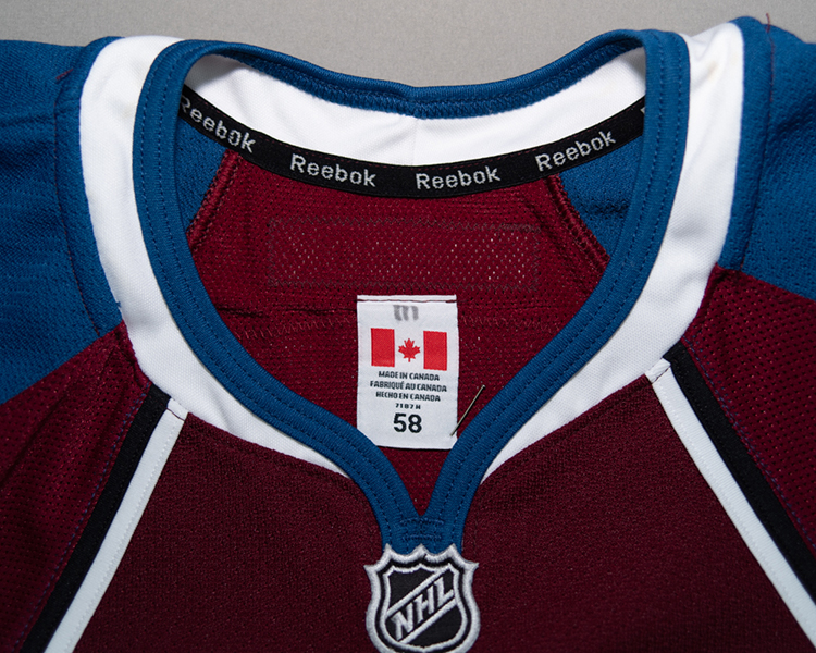 Colorado Avalanche 2013-2014 game worn tagging Colorado Avalanche 2013-2014 game worn tagging