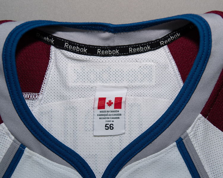Colorado Avalanche 2014-2015 game worn tagging Colorado Avalanche 2014-2015 game worn tagging