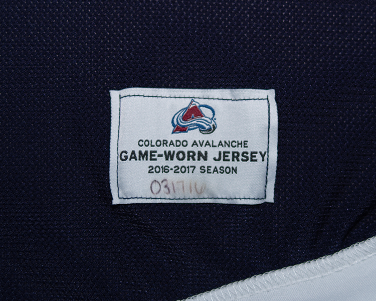 Colorado Avalanche 2016-2017 game worn tagging Colorado Avalanche 2016-2017 game worn tagging